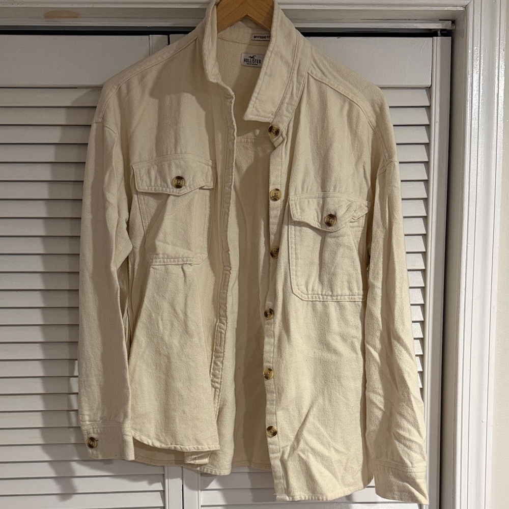 Women’s Cream Shirt Jacket